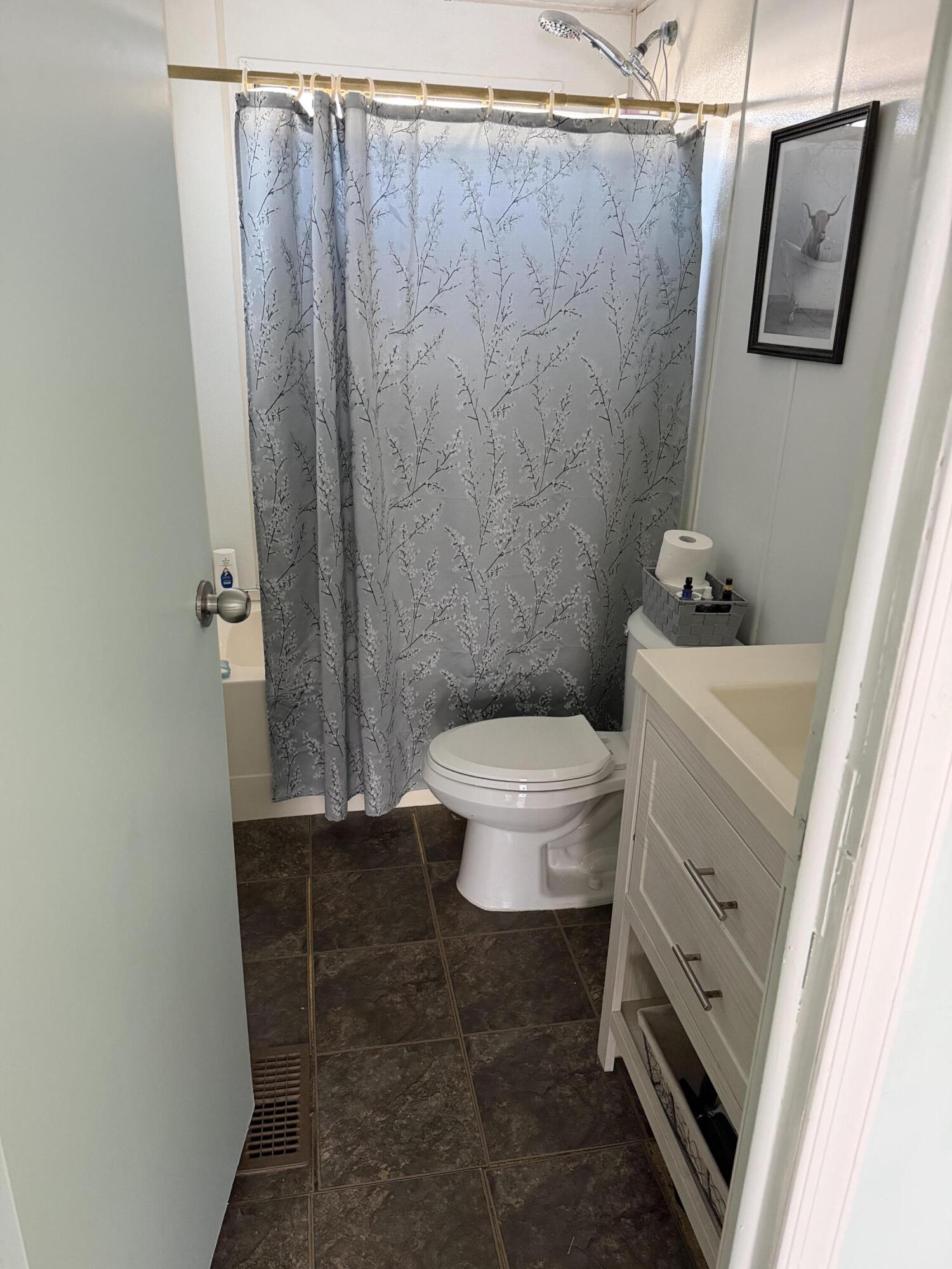 RAVENSWOOD NORTH - Residential