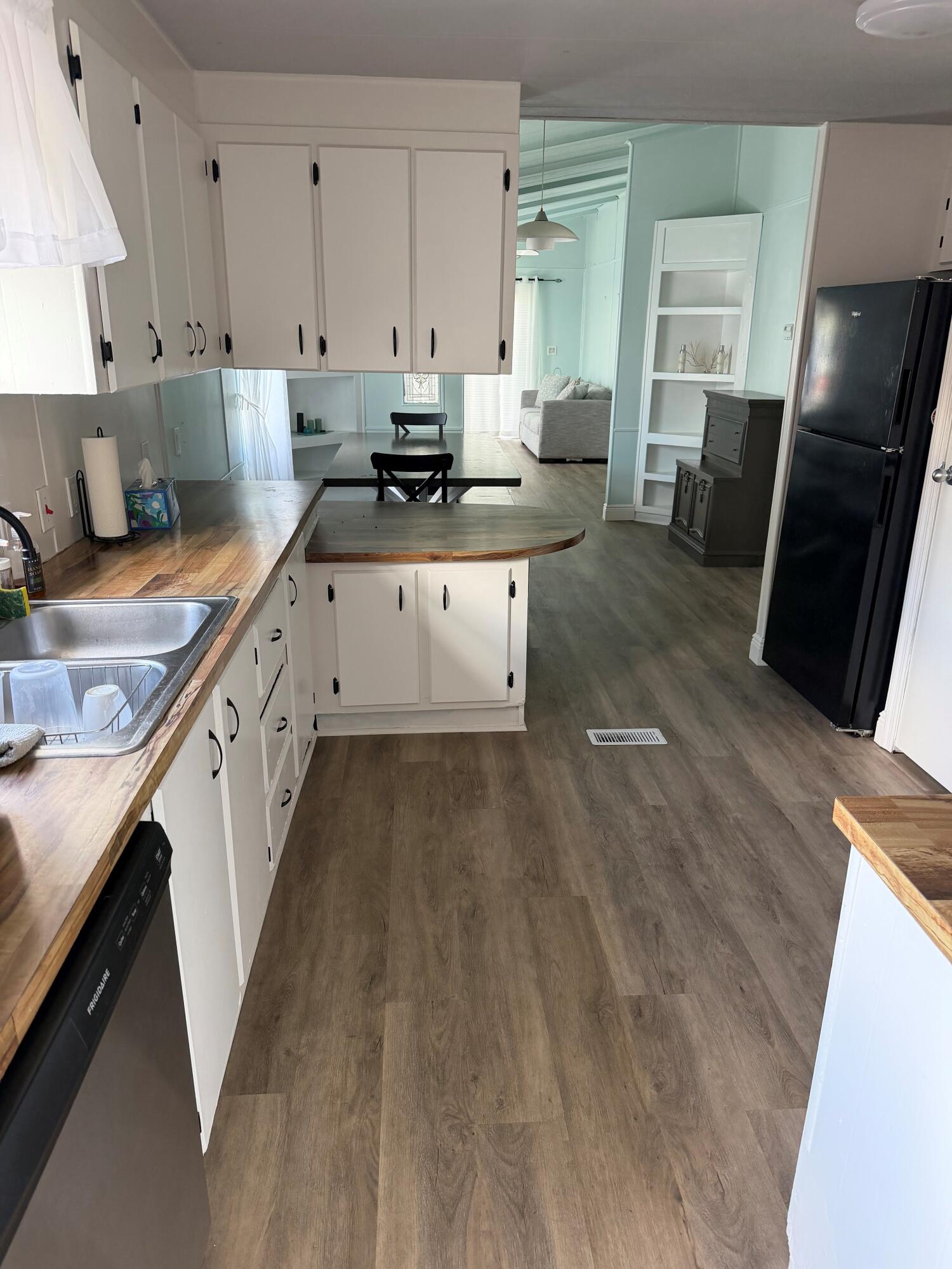 RAVENSWOOD NORTH - Residential