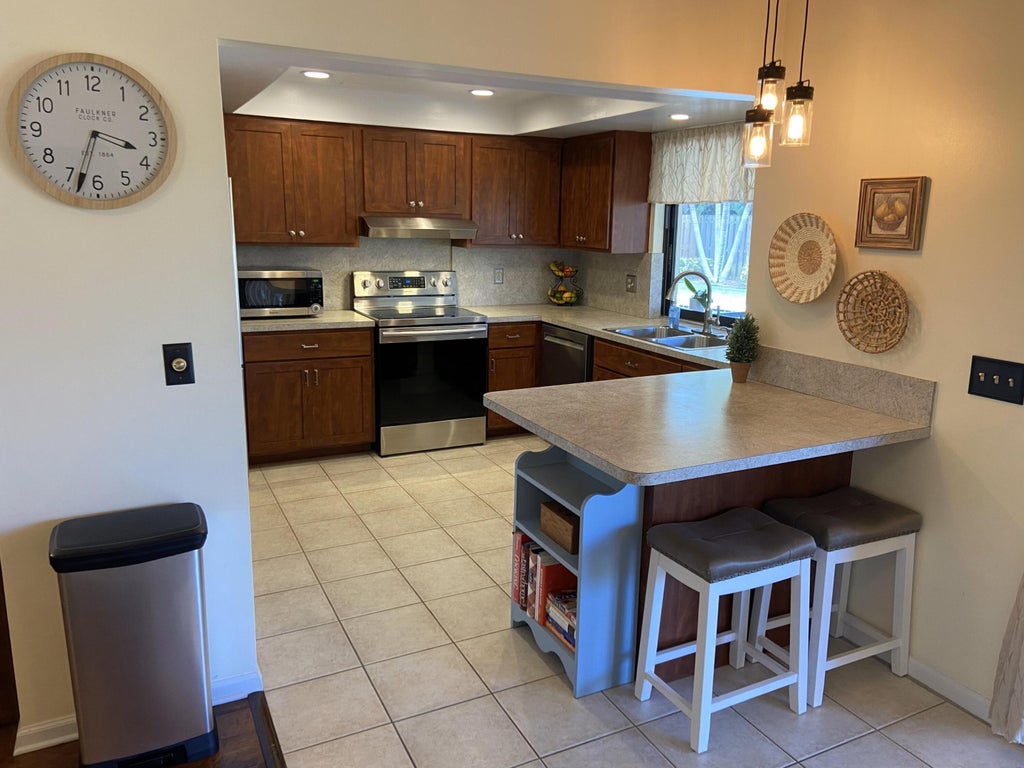 Photo of 4097 Catalpha Avenue, Palm Beach Gardens, FL 33410 (MLS # R11002056)