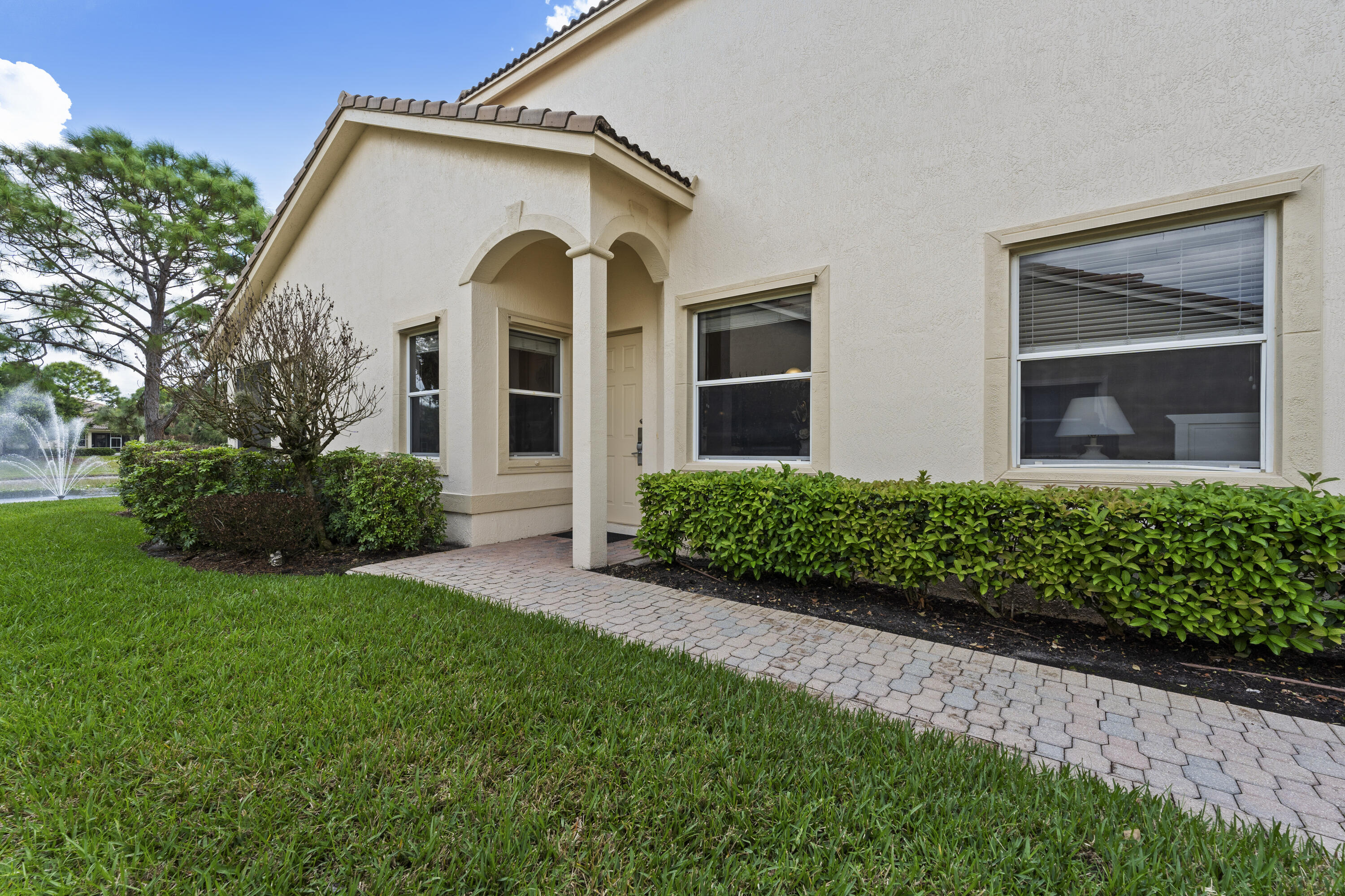 CASTLE PINES - Residential