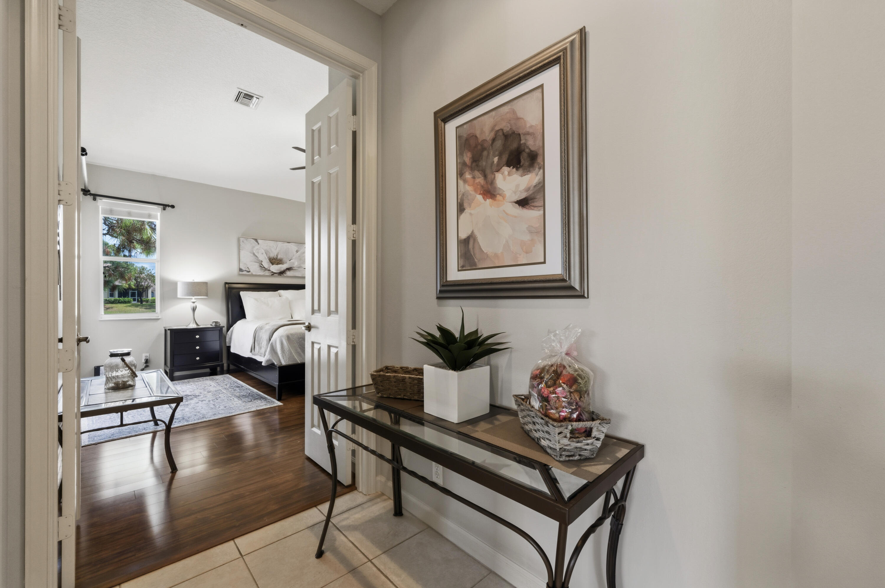 CASTLE PINES - Residential