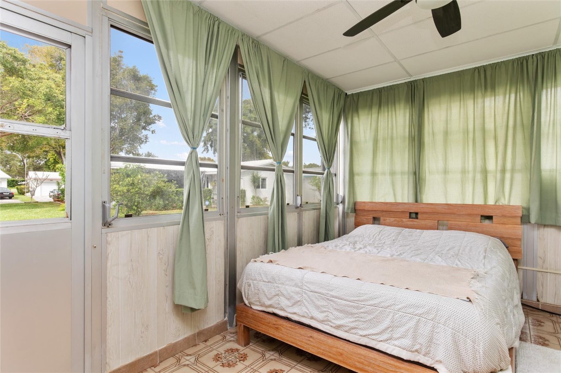 Lauderdale West - Residential