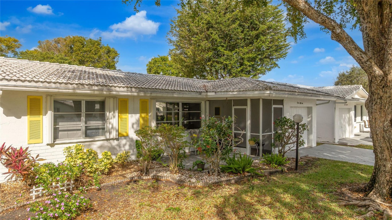 Lauderdale West - Residential