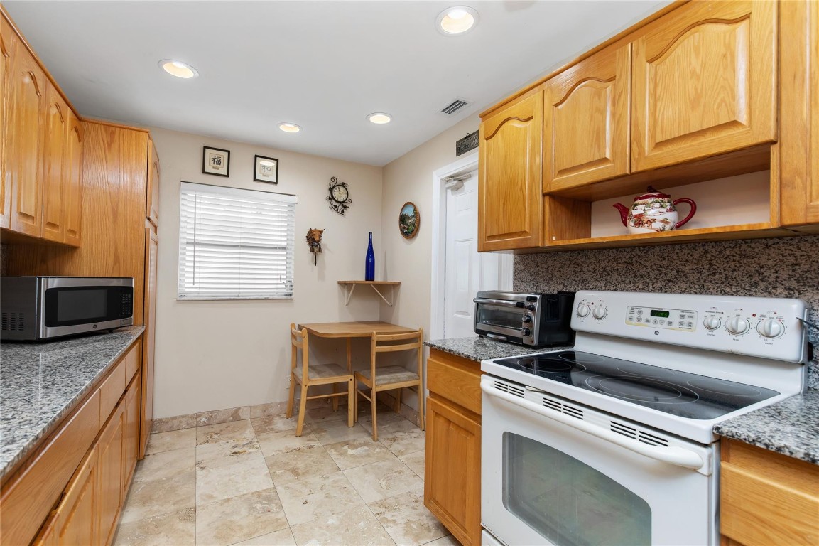 Lauderdale West - Residential