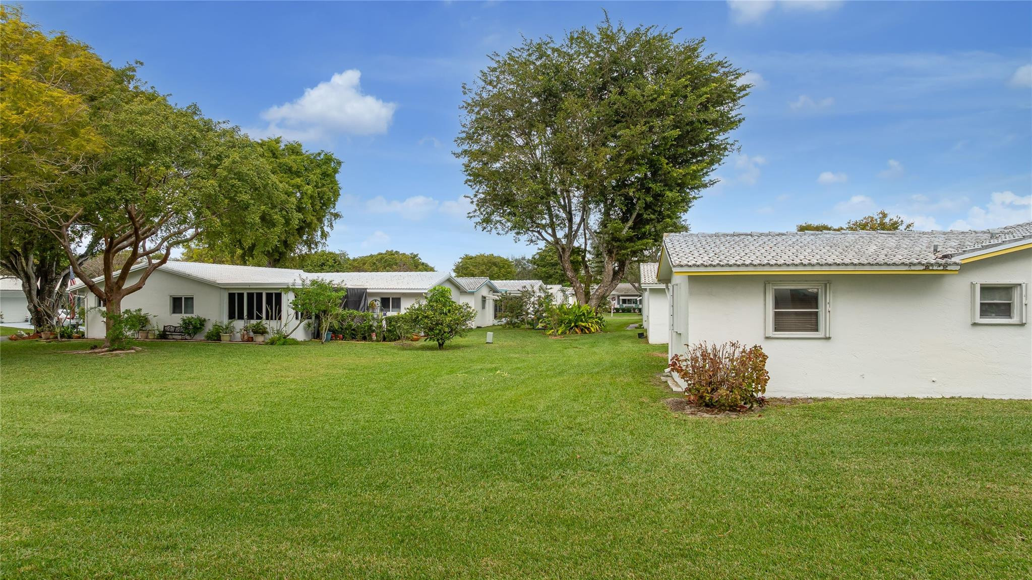 Lauderdale West - Residential