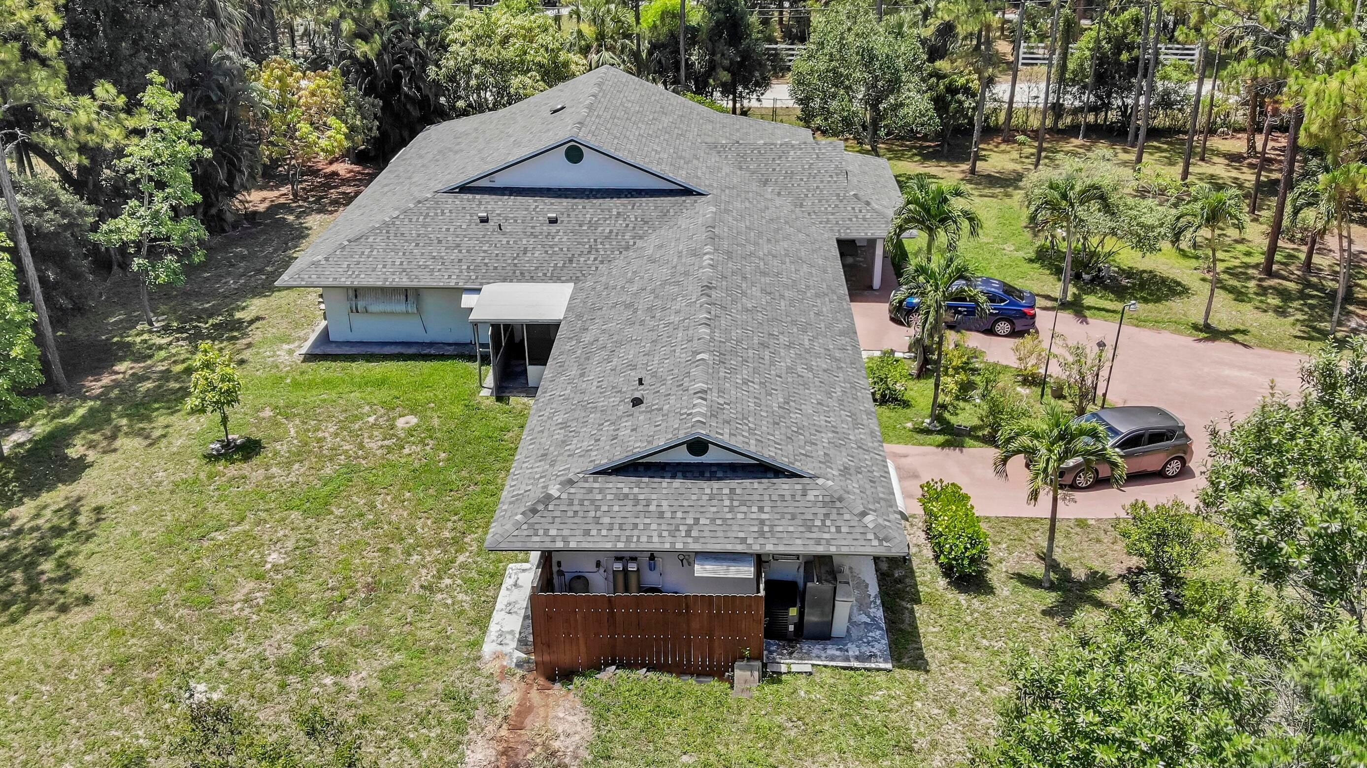 16476 107th Drive N