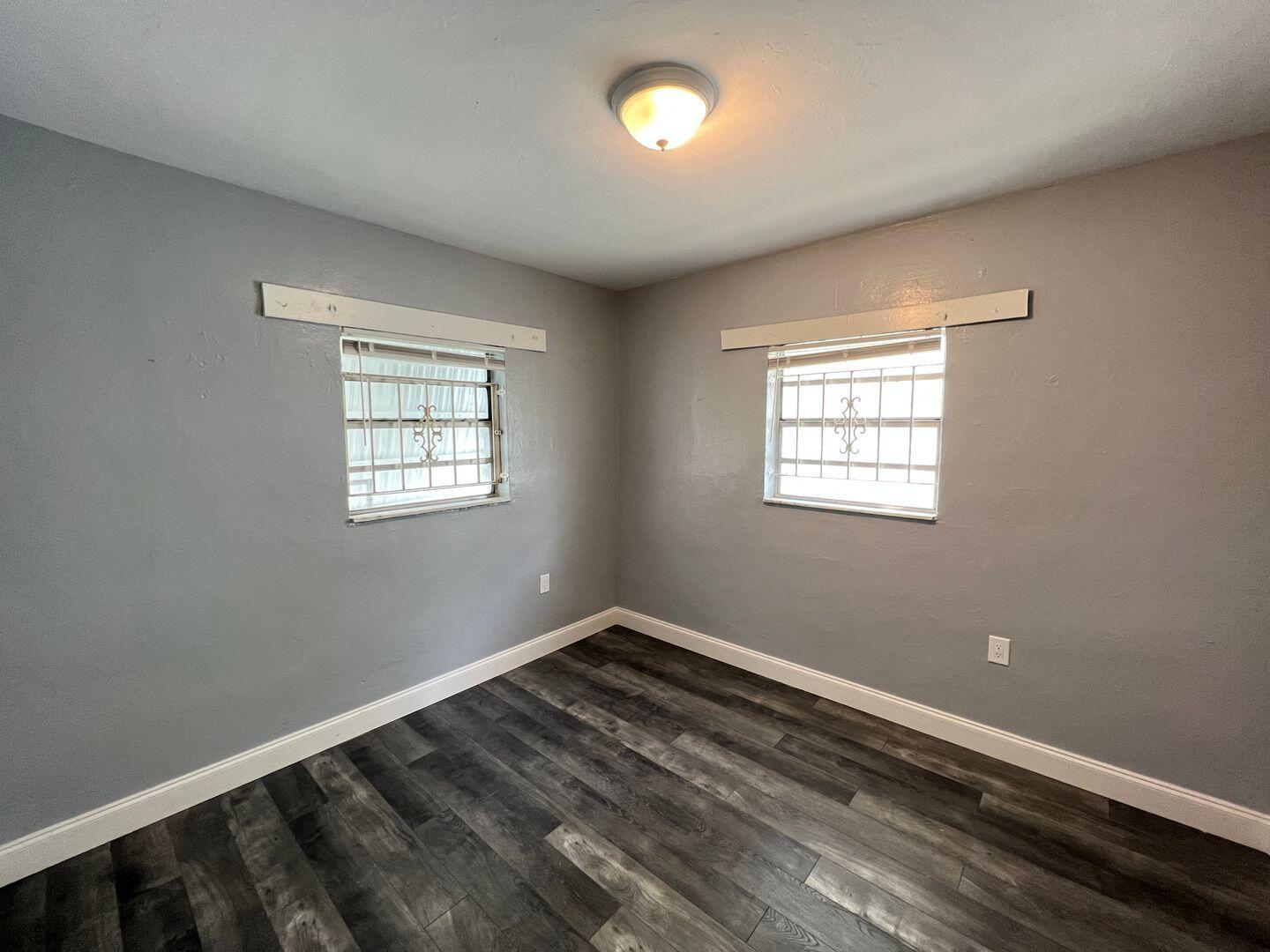 CARVER RANCHES - Residential Lease