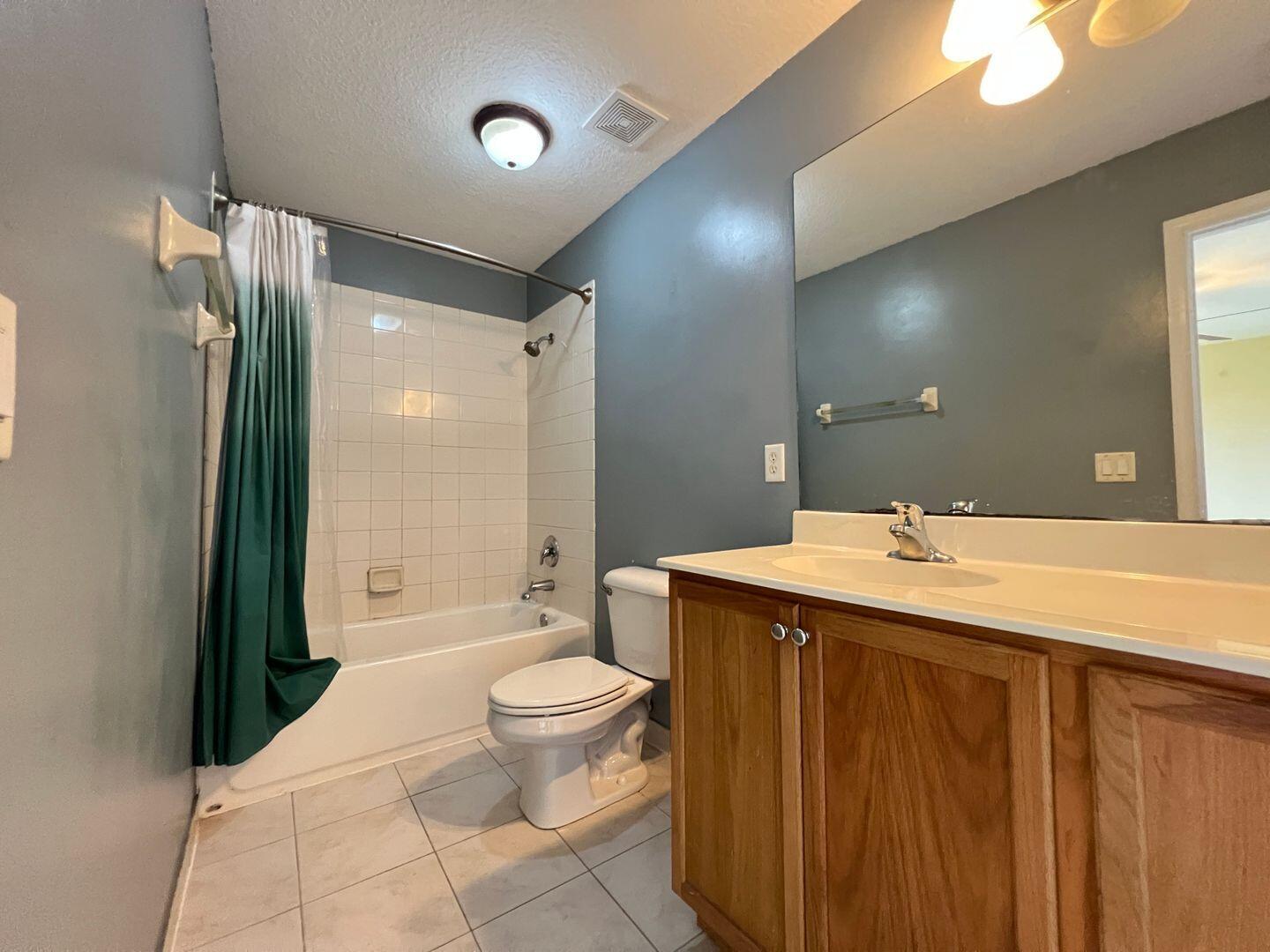 CARVER RANCHES - Residential Lease