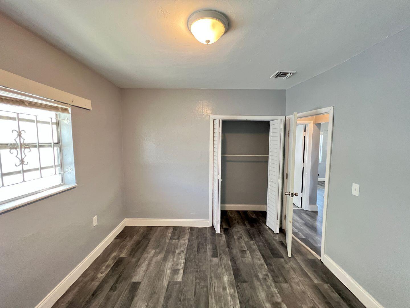 CARVER RANCHES - Residential Lease