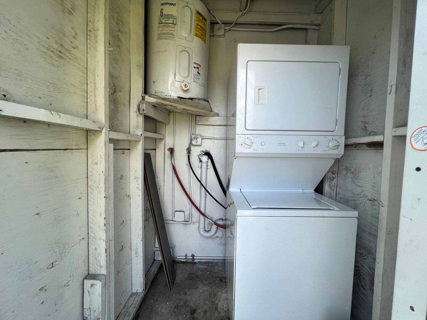 CARVER RANCHES - Residential Lease