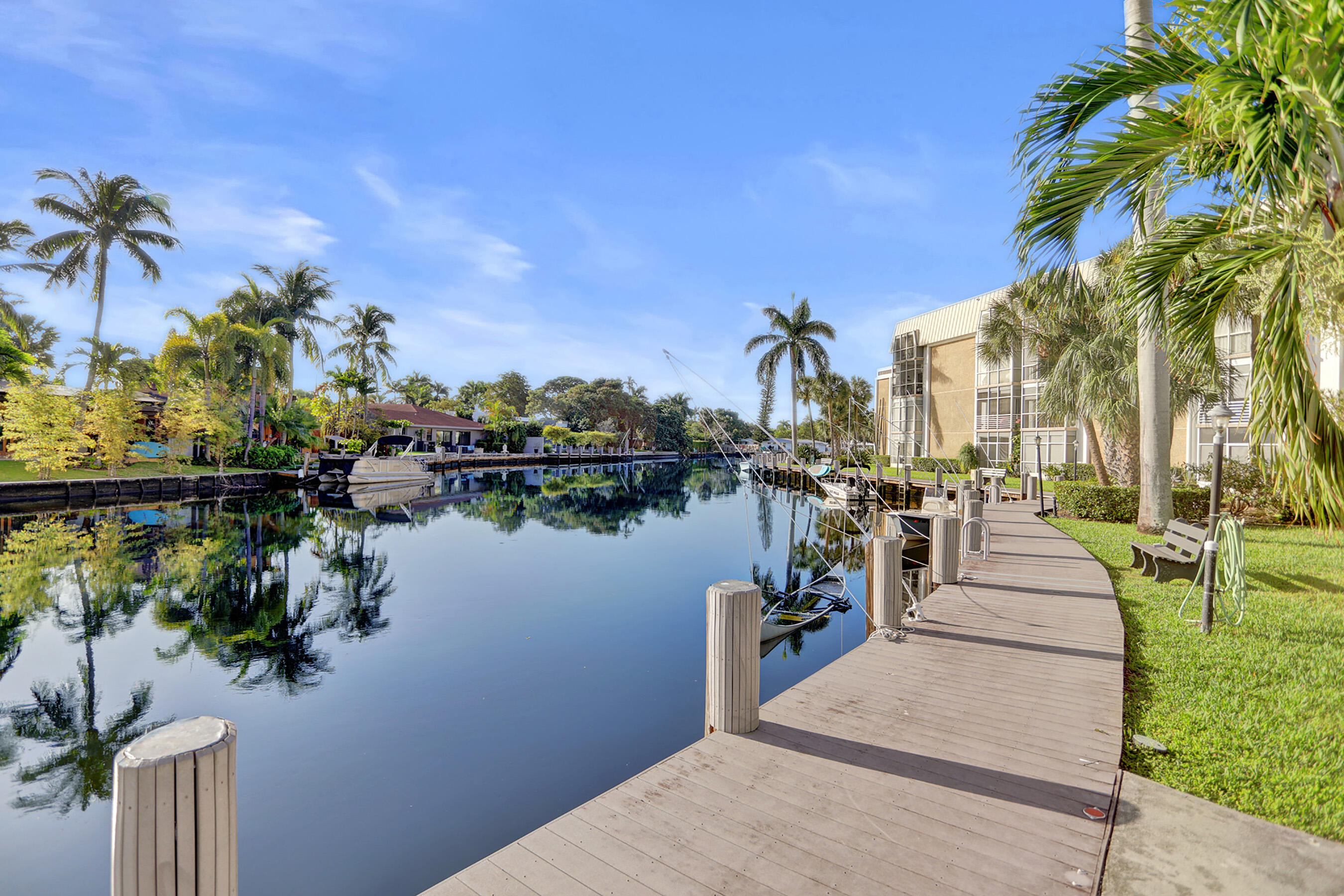RIVER SHORES CONDO - Residential