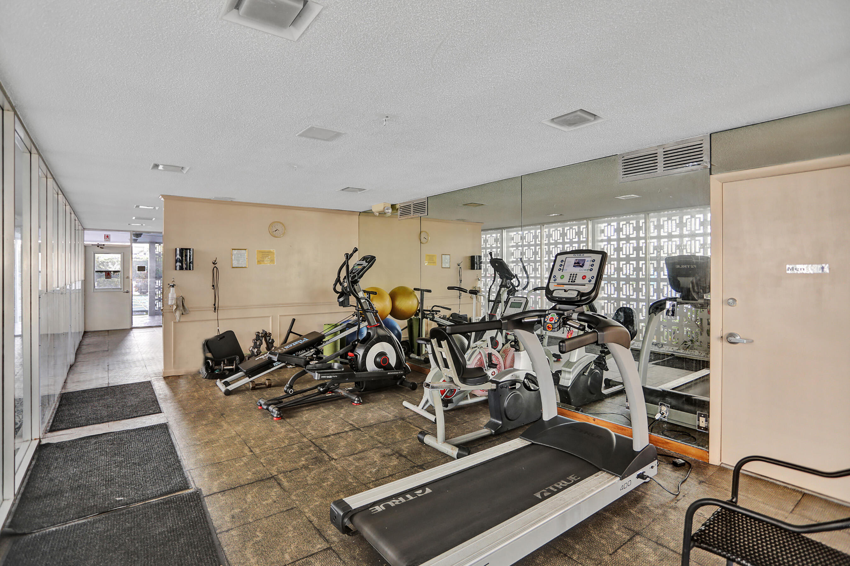 RIVER SHORES CONDO - Residential