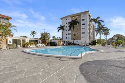 Tiny photo for 3040 NE 16th Avenue #A405, Oakland Park, FL 33334 (MLS # B26003577)