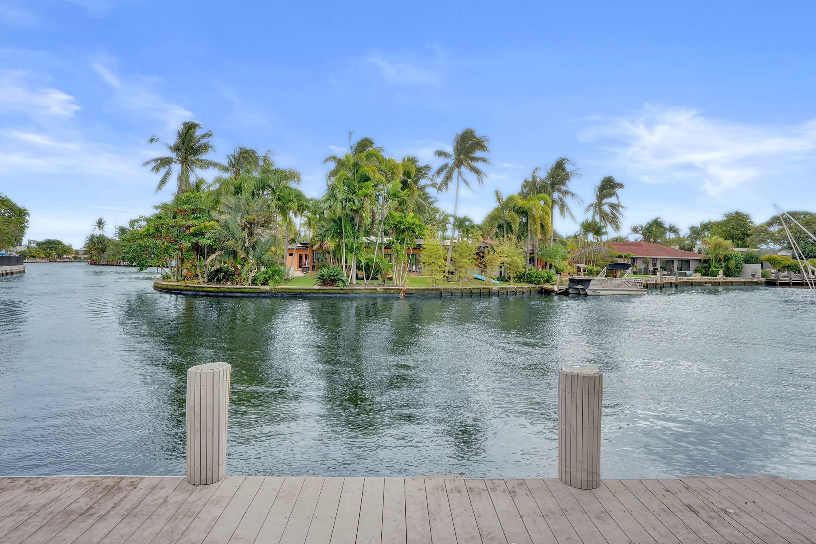 RIVER SHORES CONDO - Residential