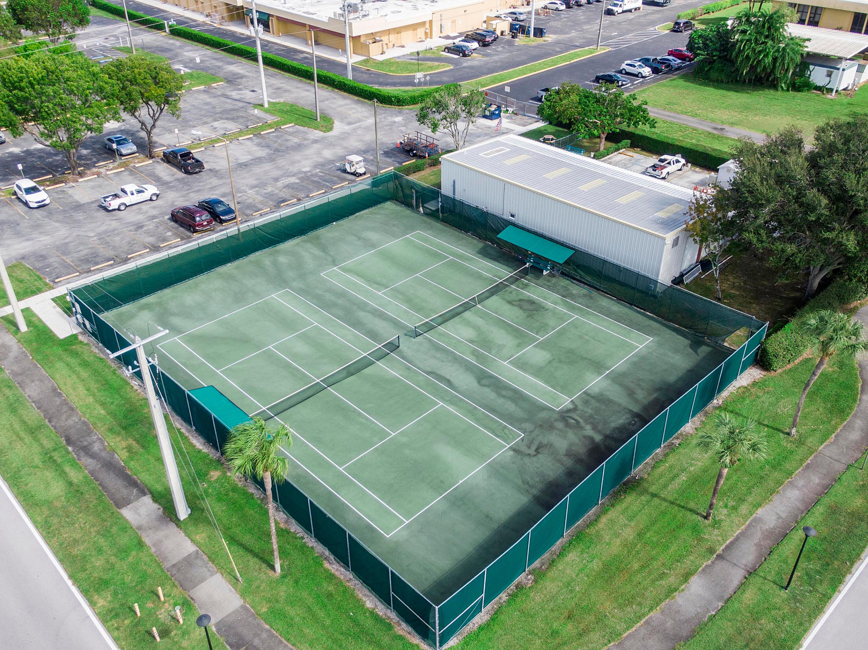 KINGS POINT SEVILLE CONDOS - Residential