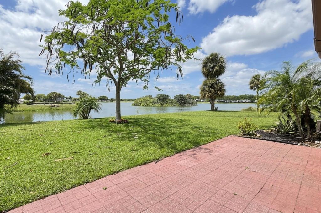 Photo of 220 Seville J, Delray Beach, FL 33446 (MLS # B26015132)