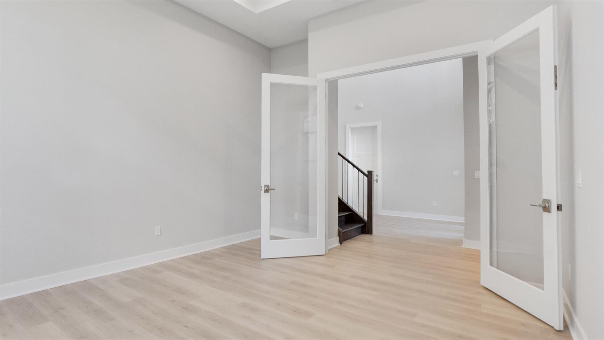 ALTON NEIGHBORHOOD - Residential