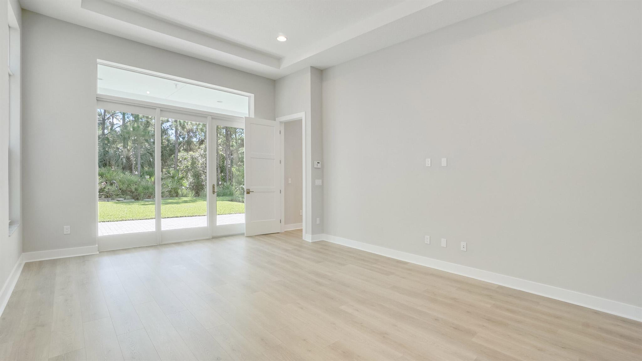 ALTON NEIGHBORHOOD - Residential