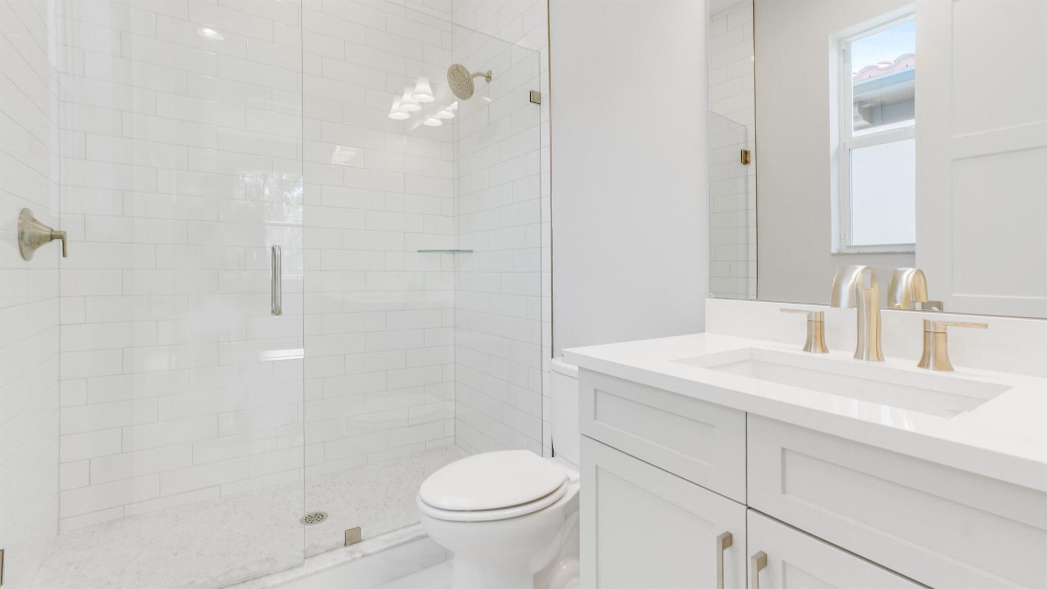 ALTON NEIGHBORHOOD - Residential