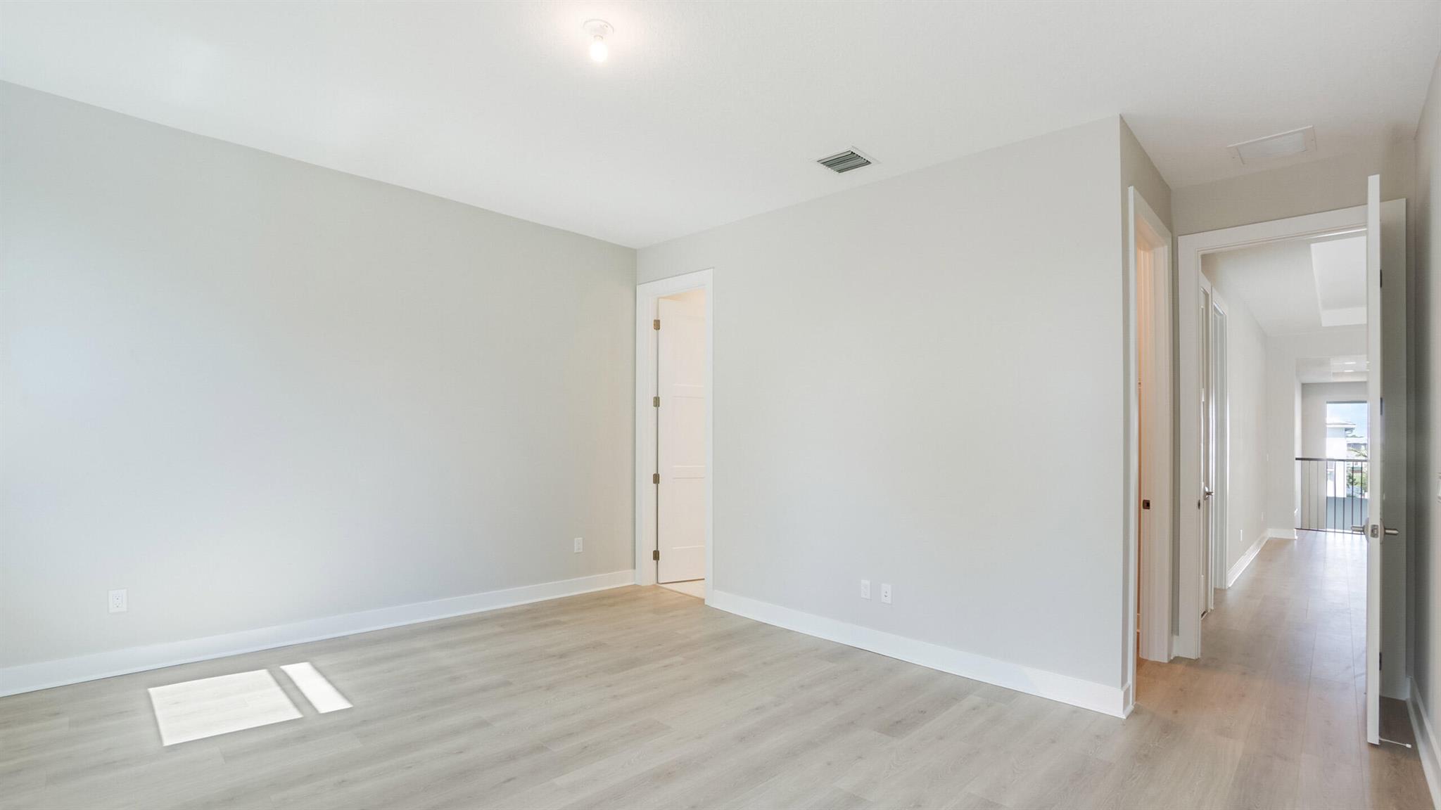 ALTON NEIGHBORHOOD - Residential