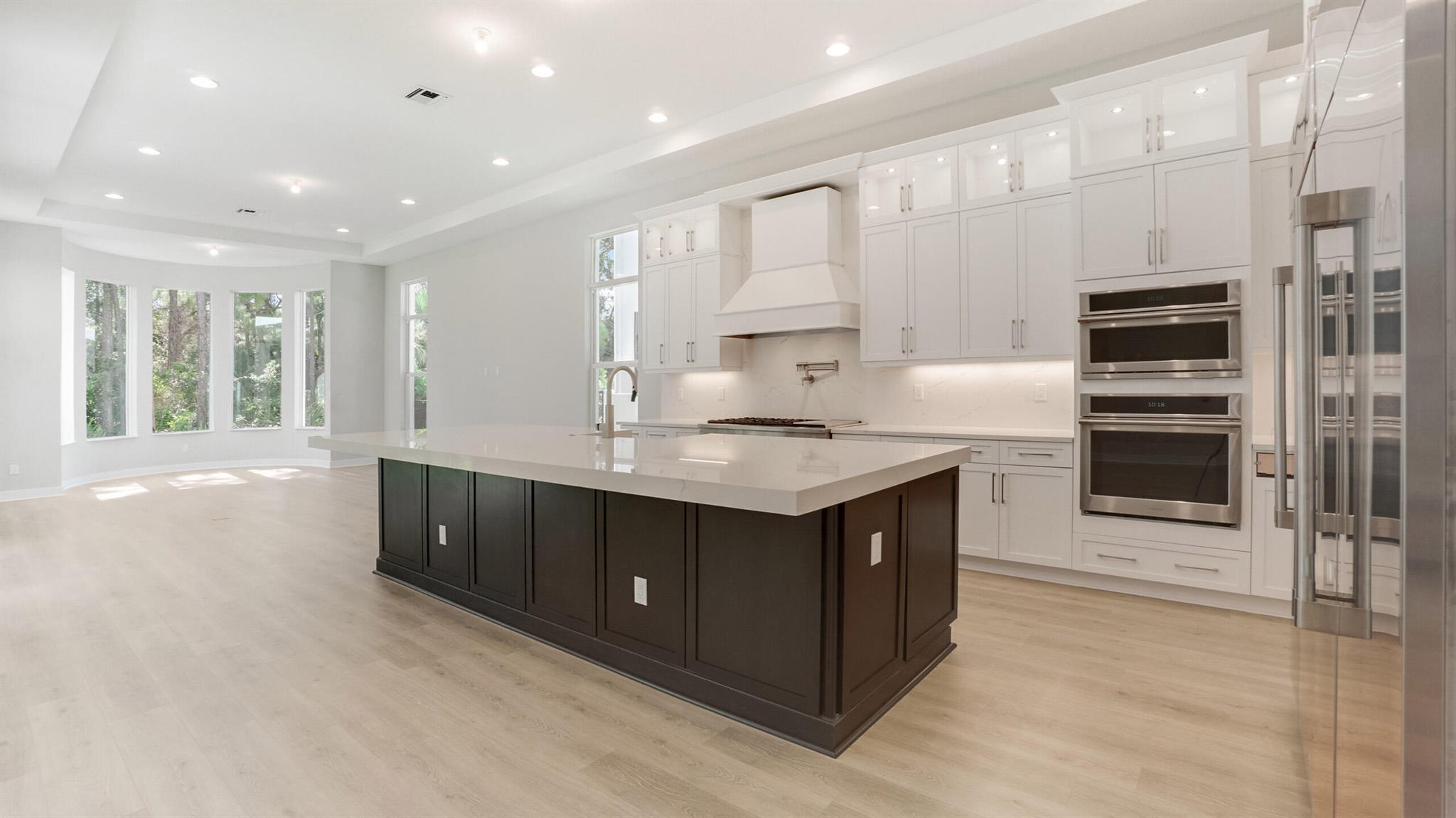 ALTON NEIGHBORHOOD - Residential