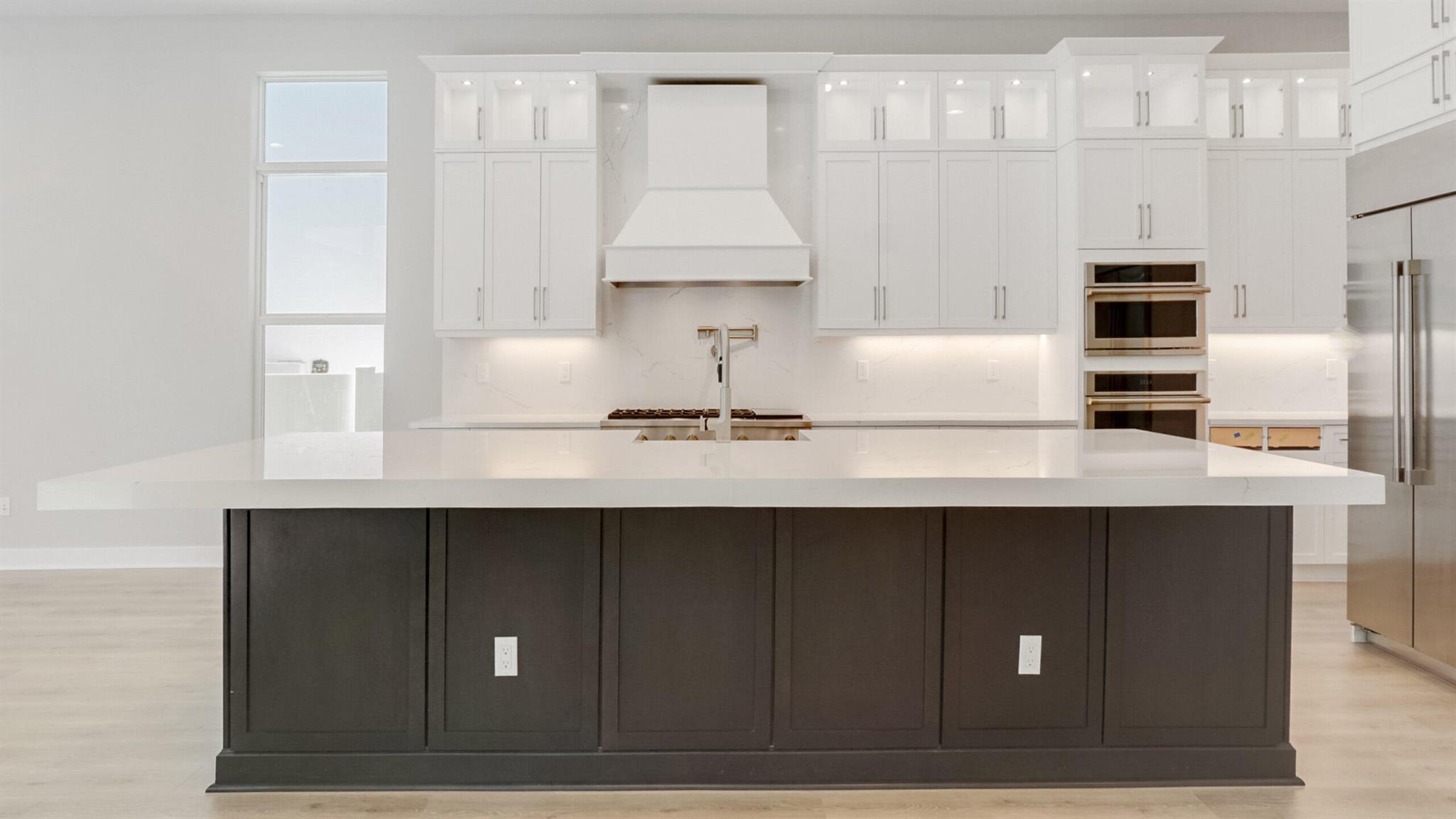 ALTON NEIGHBORHOOD - Residential