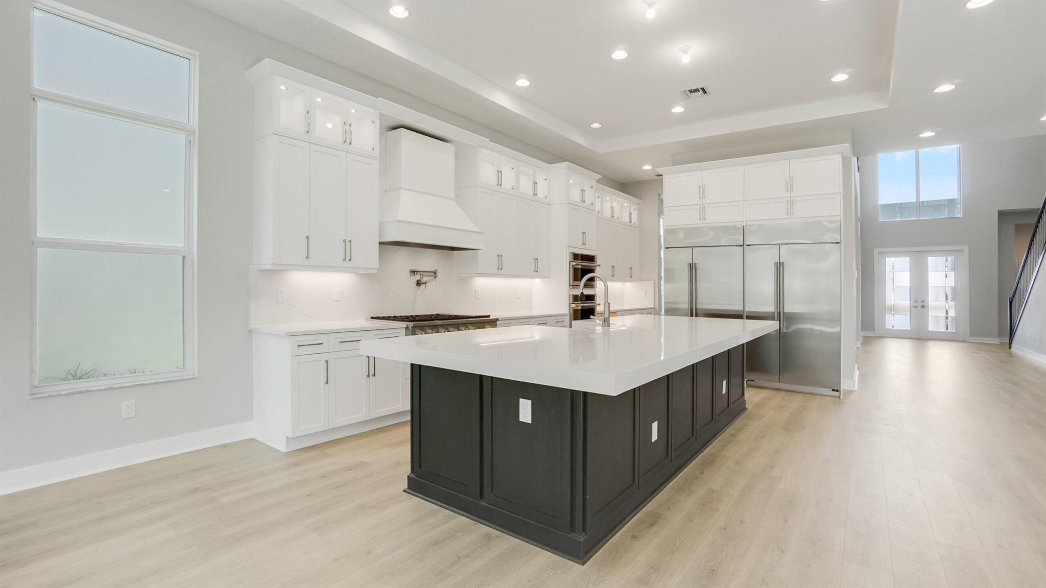 ALTON NEIGHBORHOOD - Residential