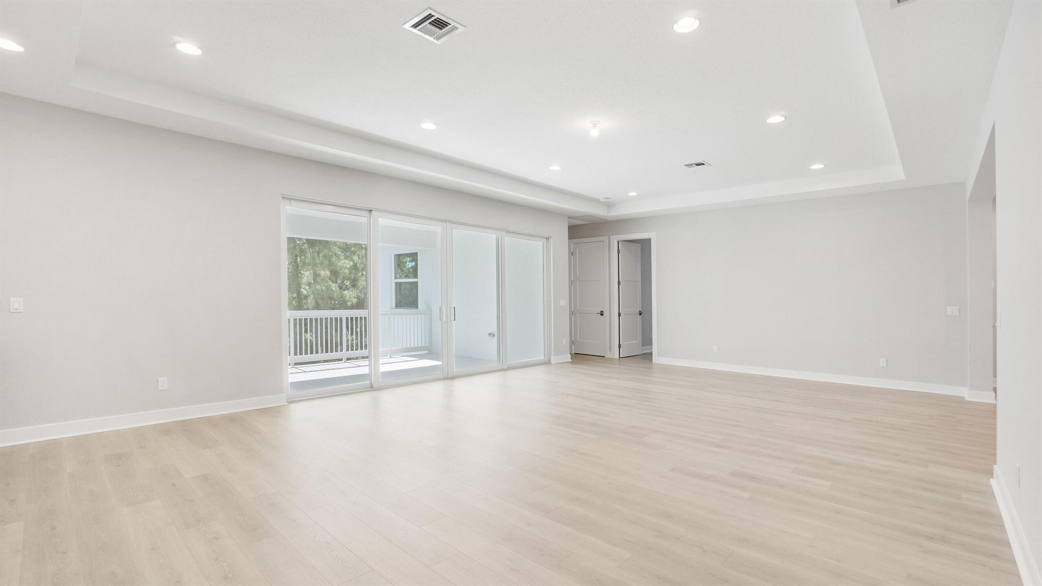 ALTON NEIGHBORHOOD - Residential