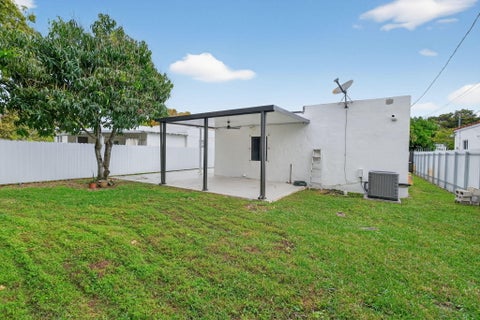 Tiny photo for 2244 SW 10TH Street, Miami, FL 33135 (MLS # B26090510)