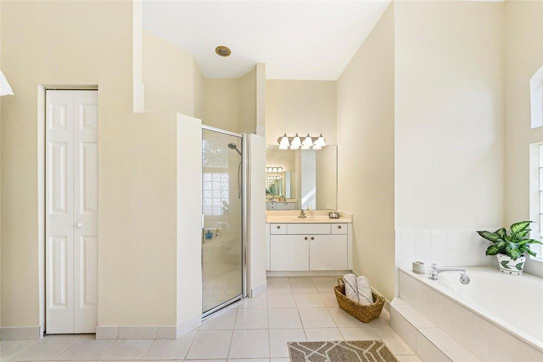 Fox Ridge 157-8 B - Residential
