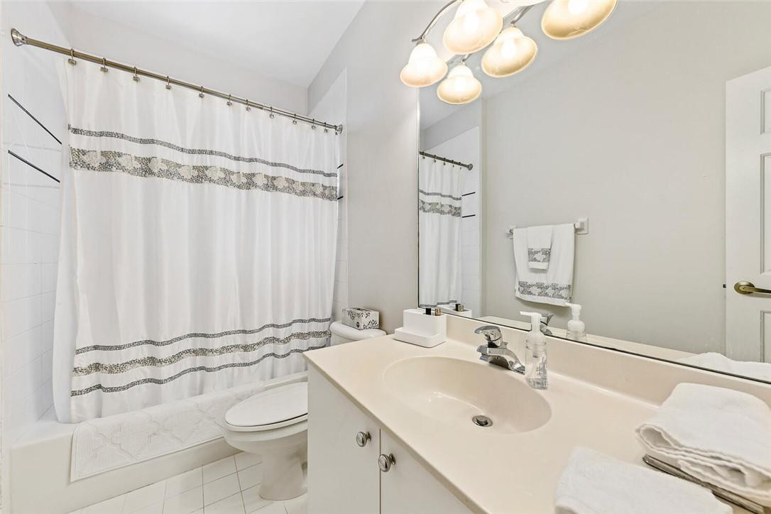 Fox Ridge 157-8 B - Residential