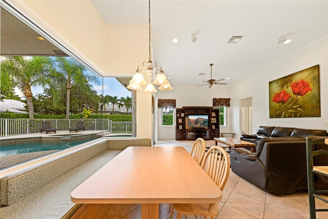 Fox Ridge 157-8 B - Residential