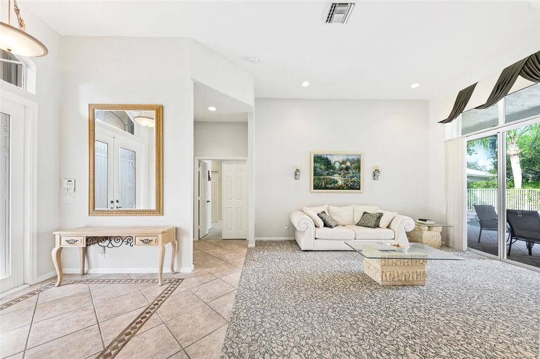 Fox Ridge 157-8 B - Residential