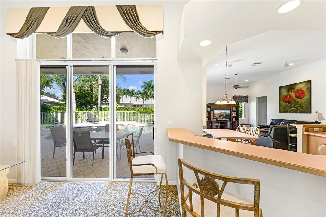 Fox Ridge 157-8 B - Residential