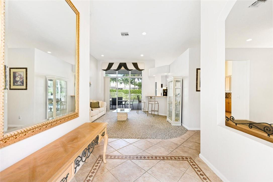 Fox Ridge 157-8 B - Residential