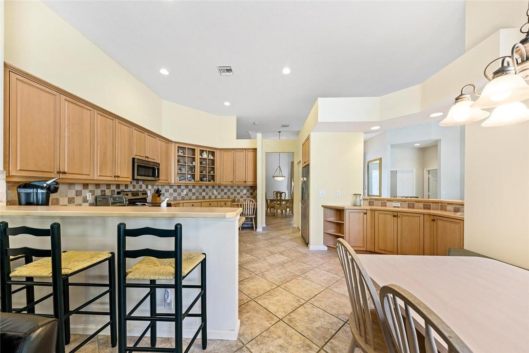 Fox Ridge 157-8 B - Residential