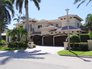 ROYAL PALM YACHT & COUNTRY CLUB - Residential