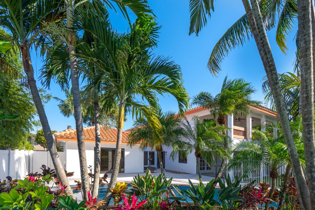 Photo of 5730 Vista Linda Lane, Boca Raton, FL 33433 (MLS # B26038455)
