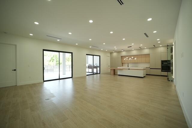 17107 W Sycamore Drive W