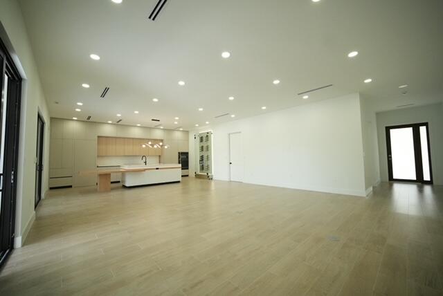 17107 W Sycamore Drive W