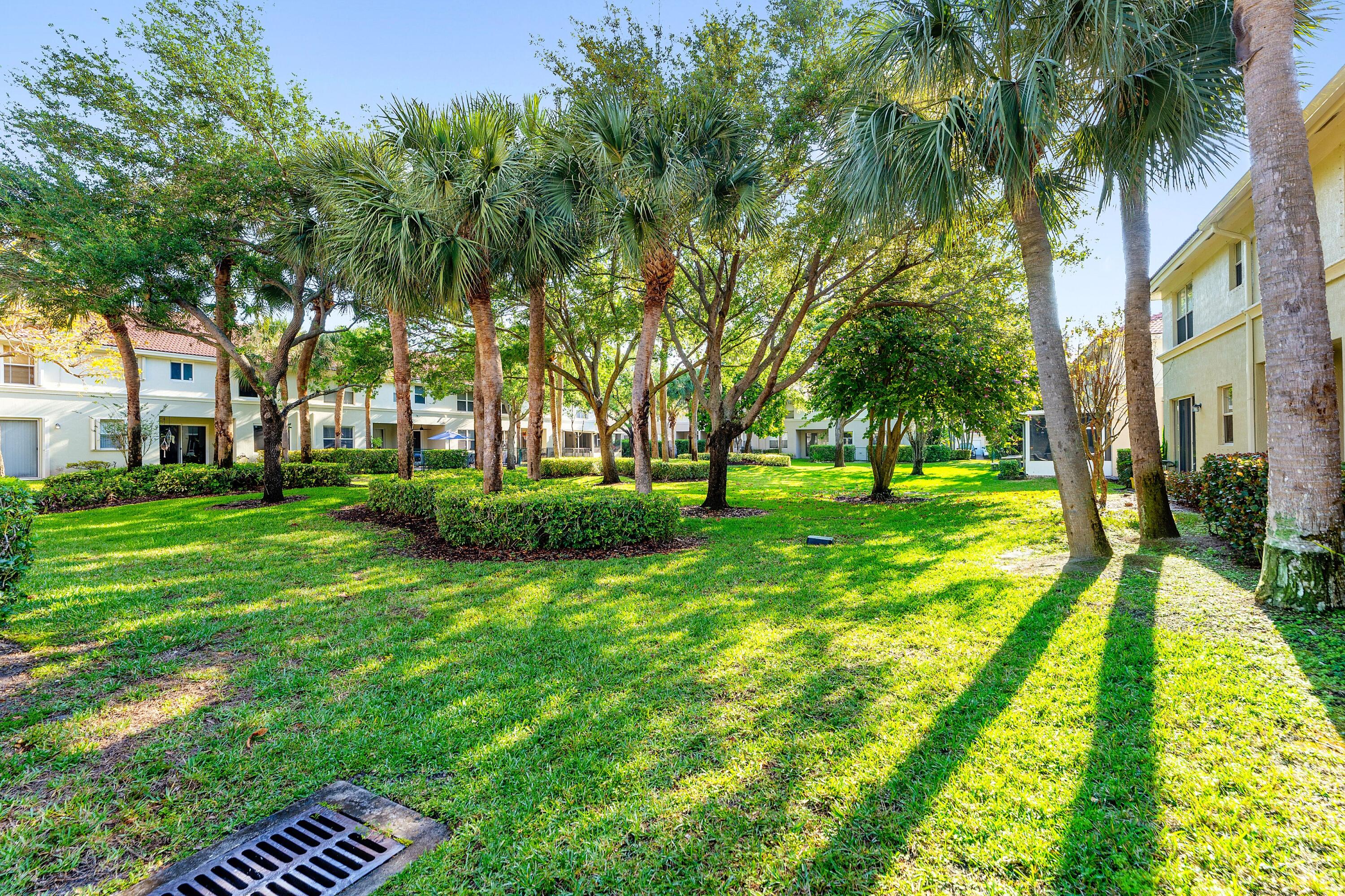 SEMINOLE GARDENS AT WOODBINE - Residential