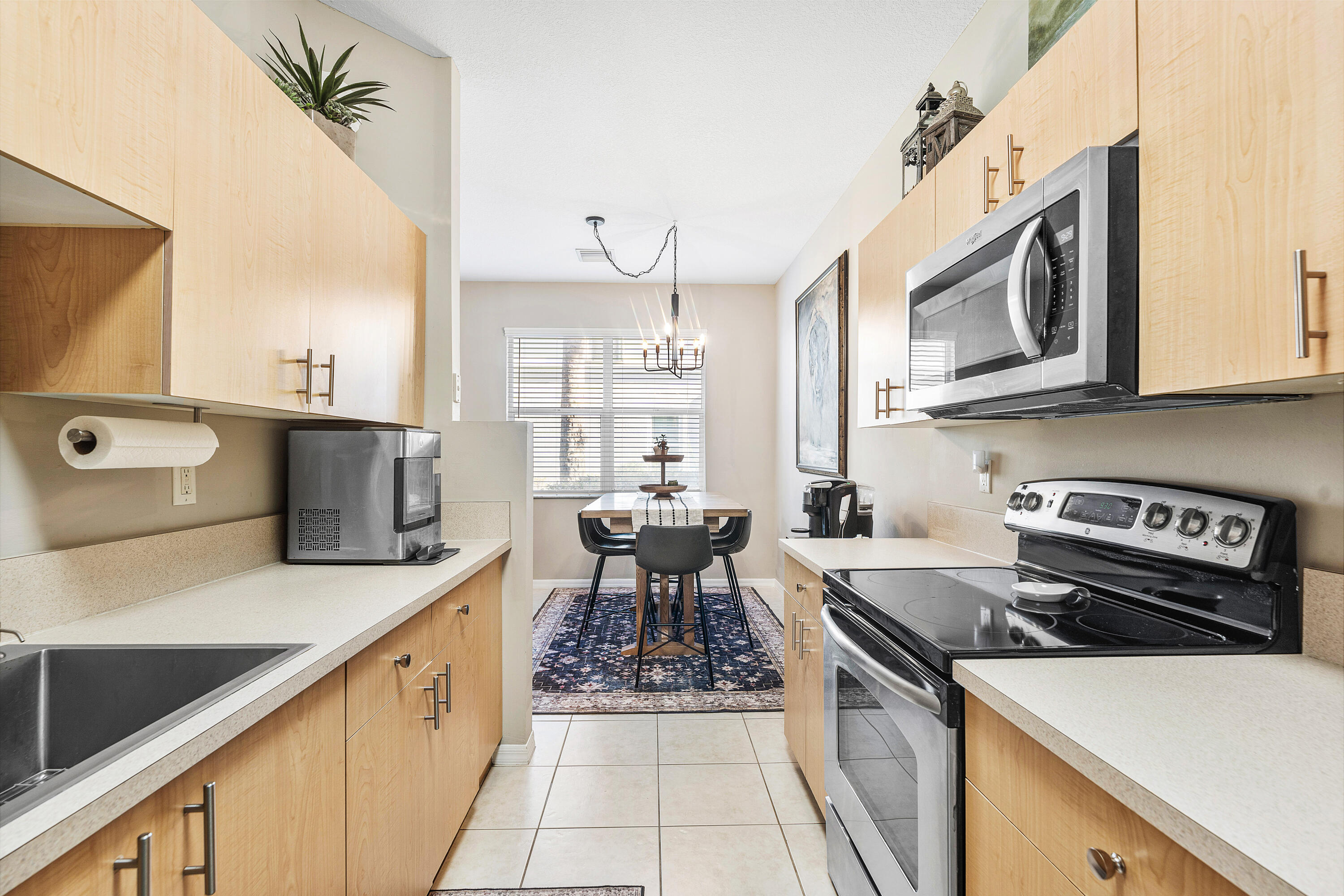 SEMINOLE GARDENS AT WOODBINE - Residential