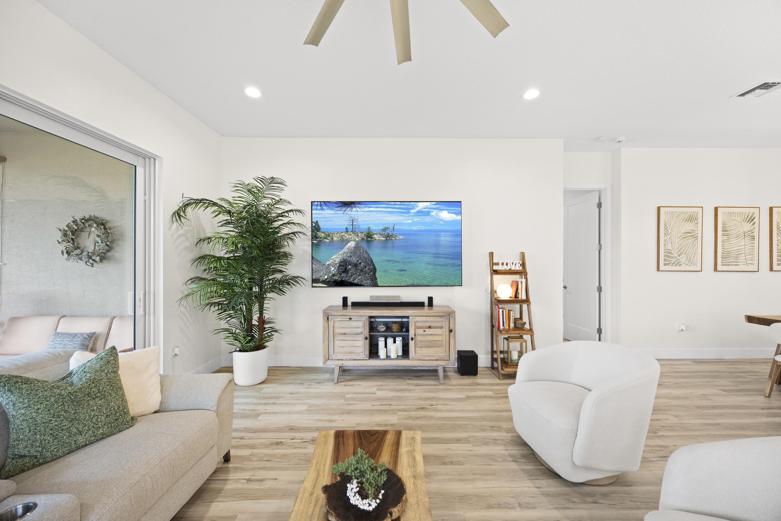 SUSSMAN AGR PUD NORTH PLAT ONE - Residential