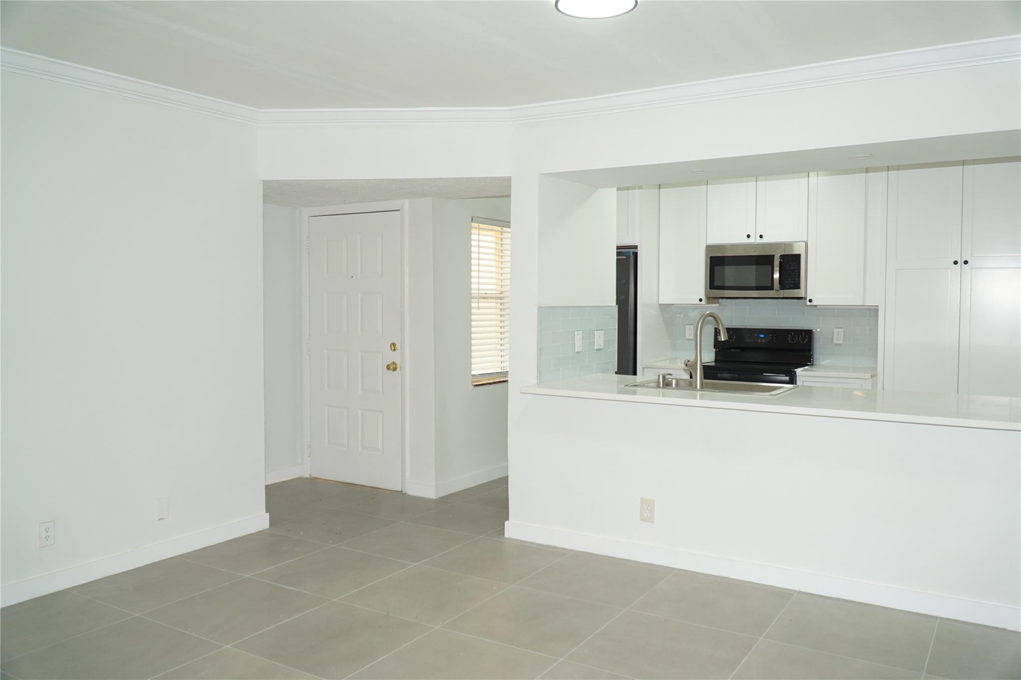Coral West Condo - Residential Lease