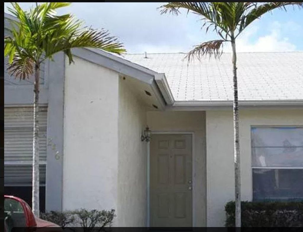 Photo of 246 Palmetto Court Ct, Jupiter, FL 33458 (MLS # R10708421)