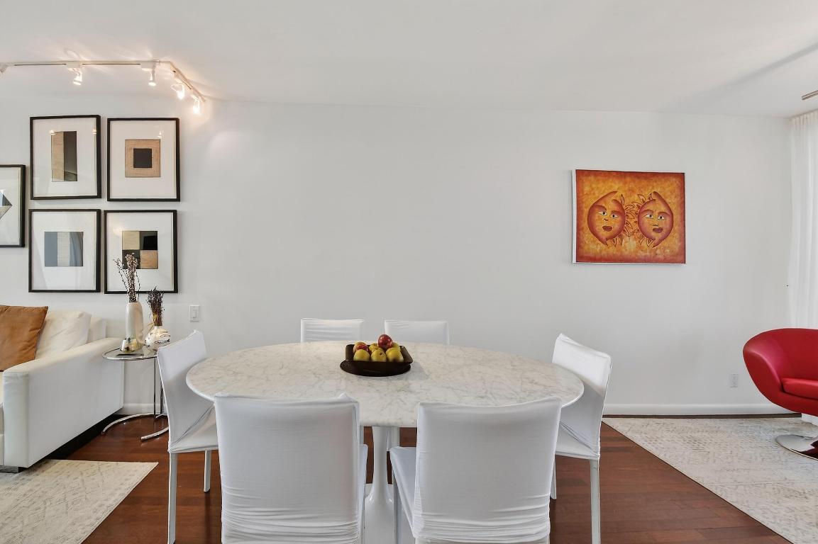 TWENTY TWO NINETY FIVE SOUTH OCEAN BLVD CORP 2295 - Residential