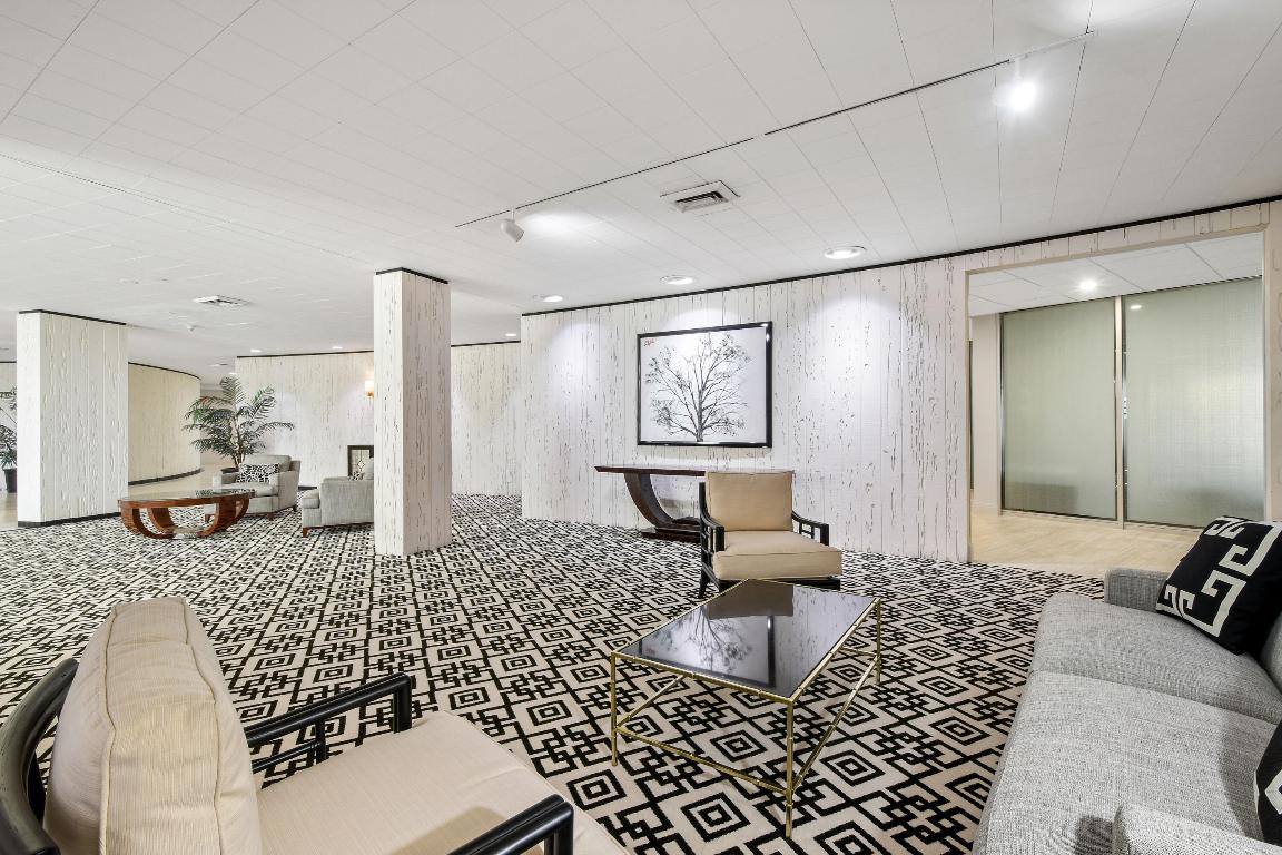 TWENTY TWO NINETY FIVE SOUTH OCEAN BLVD CORP 2295 - Residential