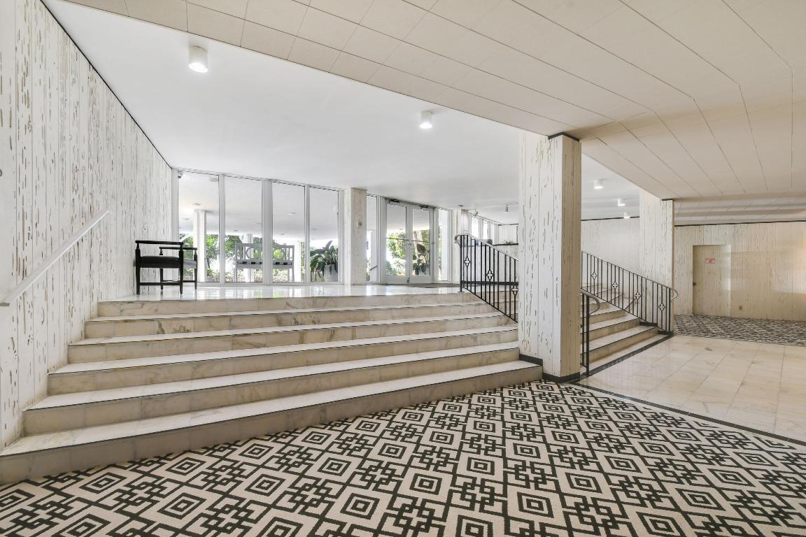 TWENTY TWO NINETY FIVE SOUTH OCEAN BLVD CORP 2295 - Residential