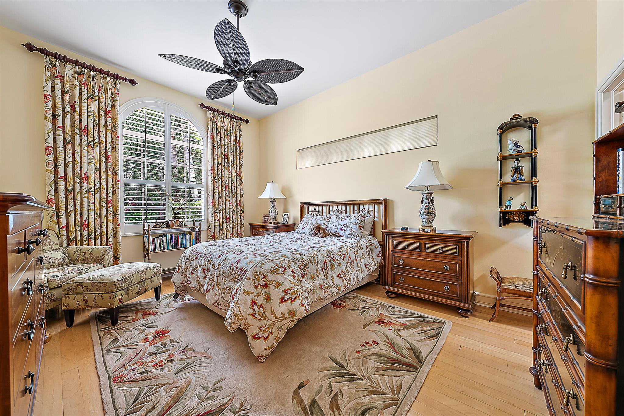 Admirals Cove - Residential