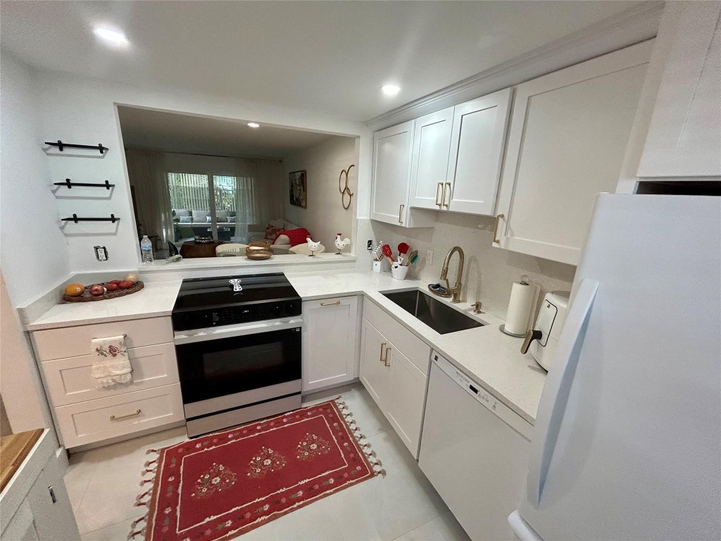 Holiday Springs - Residential